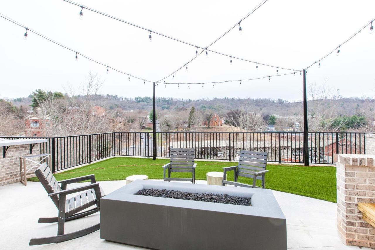 55 South Market 104 Holiday home Asheville